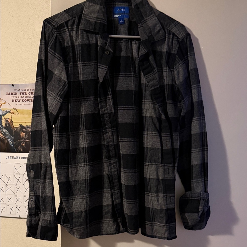 Apt. 9 Black and Gray Plaid Casual Button Down Shirt